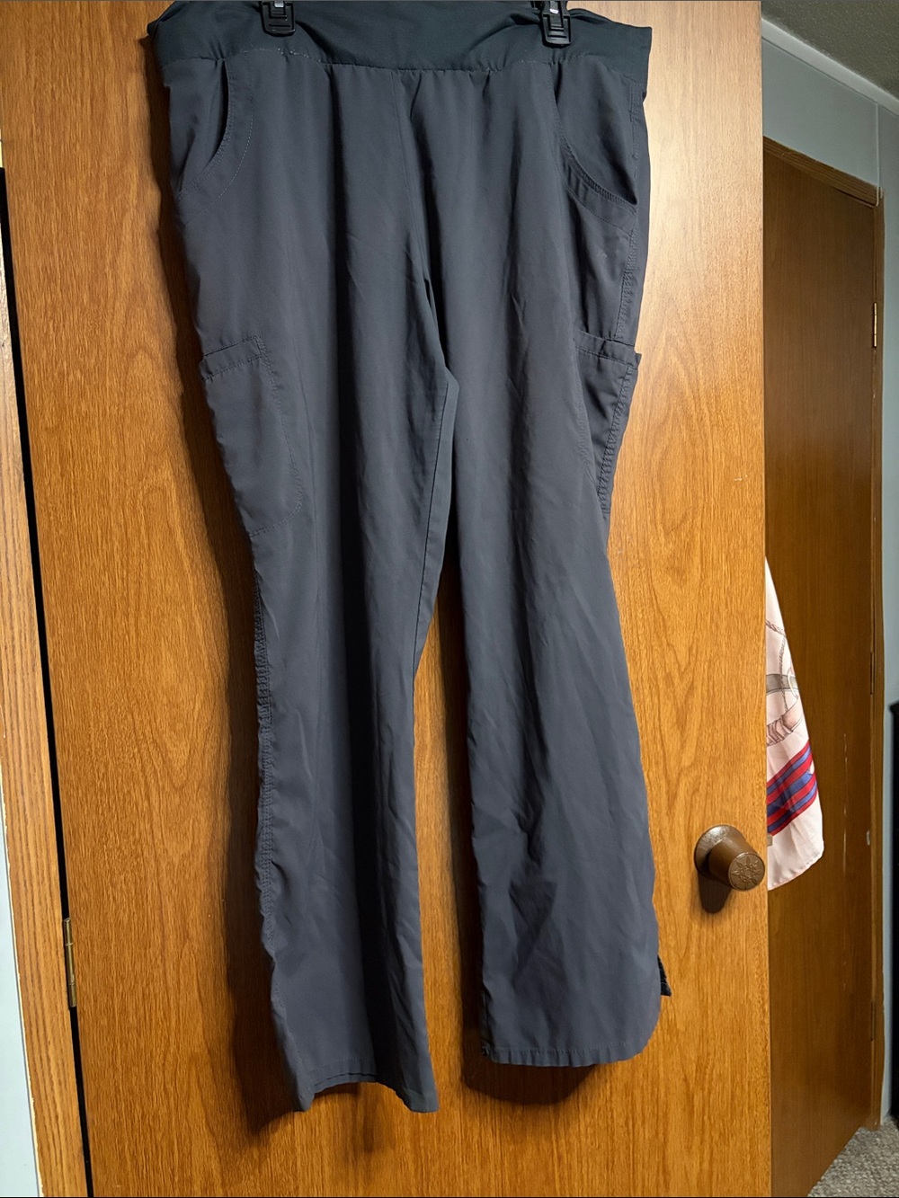 koi Women's Scrub Pants in Slate Gray